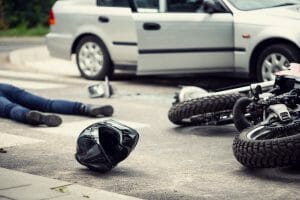 רוכב אופנוע שנפגע בתאונת דרכים – מחלקות בנוגע לגובה הנזק